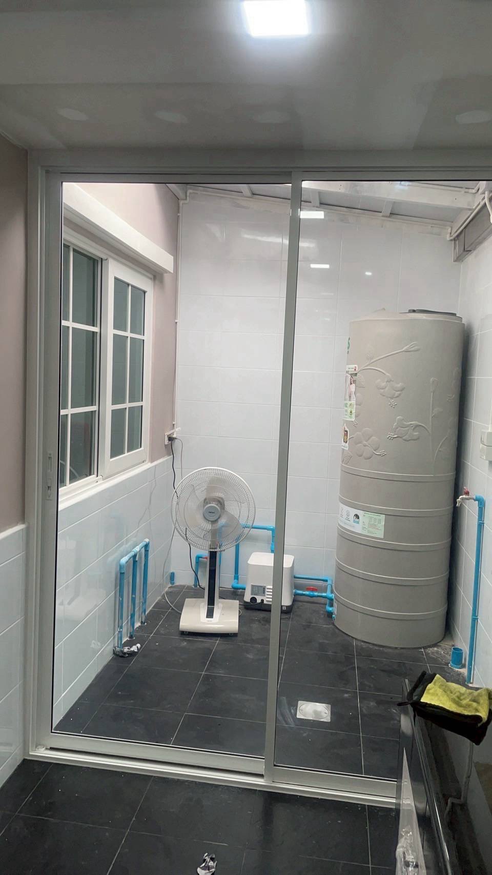 A thoughtfully arranged utility area · 3